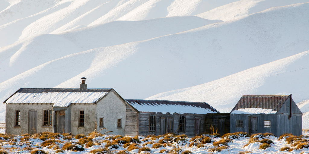 Under The Hawkduns VII